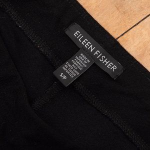 Eileen Fisher black ankle pants - small